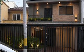 Casa hotel la 33